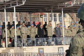 Suriye'ye gidecek olan askerler dualarla uğurlandı