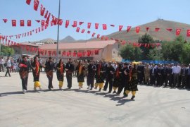 Bitlis'in Düşman İşgalinden Kurtuluşunun 102. Yıl Dönümü törenle kutlandı