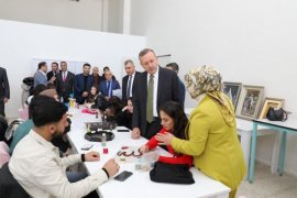 Bitlis Eren Üniversitesi'nde ‘El Sanatları Kursu’ Açıldı