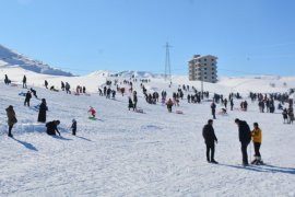 Rahva Kayak Merkezi’ne yoğun ilgi