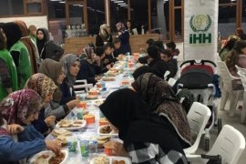 Bitlis İHH'dan yetimler yararına iftar programı