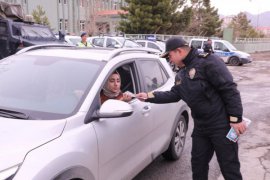 Bitlis ve İlçelerinde 'Emniyet Kemeri' Uygulamaları Yapıldı