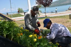 Tatvan’da Peyzaj Çalışmaları Devam Ediyor