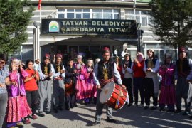 Tatvan fuarı açılışına yoğun katılım