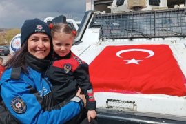 Cumhuriyet Anaokulu Öğrencileri Emniyet Müdürlüğünü Ziyaret Etti