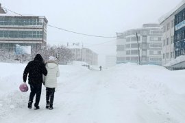 Bitlis’te Kar Yağışı Hayatı Olumsuz Yönde Etkiliyor