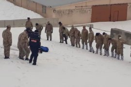 Tatvan'daki Jandarma Ekiplerine 'Çığda Arama Kurtarma Eğitimi' Verildi