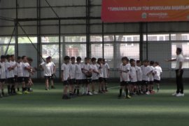 Tatvan’da Beşiktaş Futbol Okulu Açıldı