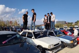 Tatvan’da Modifiyeli Araç Fuarı Düzenlendi