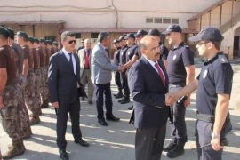 Bitlis’te bayramlaşma töreni düzenlendi