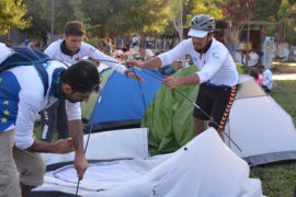 81 ilin gönüllüleri Van Gölü için pedal sallıyor