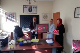 Arzu Özkan, Tatvan Halk Eğitimi Merkezi'ni ziyaret etti