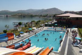 Tatvan Aqua Park Cafe ve Restaurant Açılışı Yapıldı