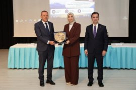 IV. Uluslararası Sosyal Bilimler Kongresi Bitlis Eren Üniversitesi’nde Gerçekleştirildi