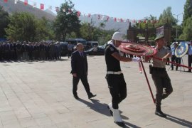 Bitlis ve ilçelerinde 30 Ağustos Zafer Bayramı'nın 95’inci yıldönümü kutlandı