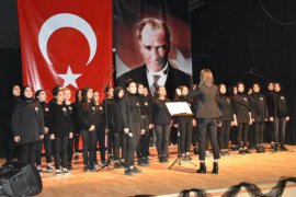 Tatvan’da 10 Kasım Atatürk’ü Anma Programı düzenlendi