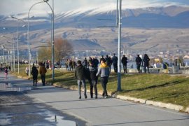 Tatvan’da takvim kış mevsim bahar