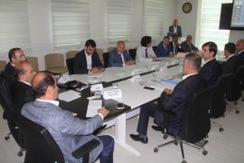 Bitlis’in 2018 yılı yatırım projeleri değerlendirildi