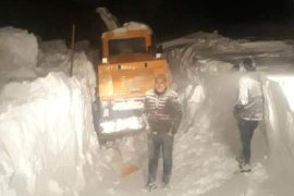 Bitlis İl Özel İdaresi’nin karla mücadele çalışmaları