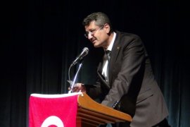 Tatvan Anadolu Lisesi Öğrencileri Resim Sergisi Düzenledi ve Konser Verdi