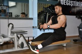 Bitlisli Sporcu Avrupa ve Dünya Vücut Geliştirme Şampiyonalarına Hazırlanıyor