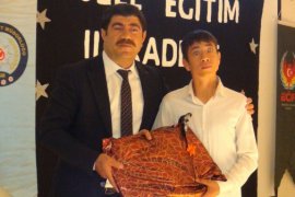 Tatvan Özel Eğitim Uygulama Okulu’nda 3 Aralık Engelliler Günü Etkinliği Düzenlendi