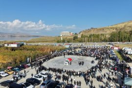 Tatvan’da Modifiyeli Araç Fuarı Düzenlendi