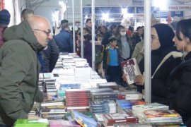 Tatvan Doğu Anadolu 1. Kitap Fuarı’na Yoğun İlgi