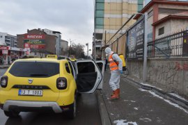 Tatvan’da Toplu Taşıma Araçları Dezenfekte Ediliyor