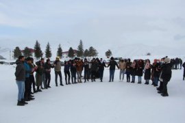 Bitlis Eren Üniversitesi Kayak Merkezi Hizmete Açıldı