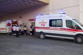 Tatvan’da trafik kazası 2 ölü 2 yaralı