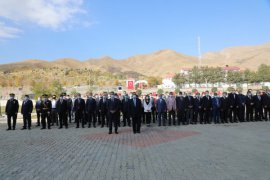 Bitlis’te 29 Ekim Cumhuriyet Bayramının 97. Yıldönümü Kutlandı