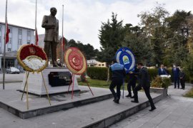 Tatvan’da ‘29 Ekim Cumhuriyet Bayramı’  Dolayısıyla Tören Düzenlendi