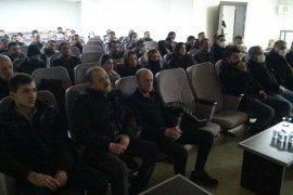 KOSGEB ve TESO İşbirliğiyle Tatvan’daki Esnafa Yönelik Toplantı Düzenlendi