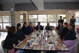 Tatvan’da Gaziantep Nacaroğlu Baklavaları şubesi hizmete açıldı