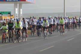 Aktivistler Bitlis ve Ahlat’taki Tarihi Yerleri Gezdi