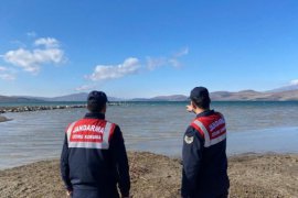 Bitlis’te Kaçak Balık Avlayan Kişiye 1.854 Lira İdari Para Cezası Verildi