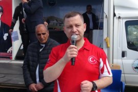Van Gölü sahilinde bisiklet turu düzenlendi