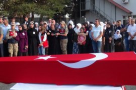 Bitlis Şehidini Uğurladı