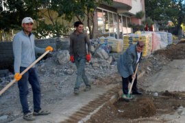 Tatvan’daki kanal ve kanaletlerin temizliği