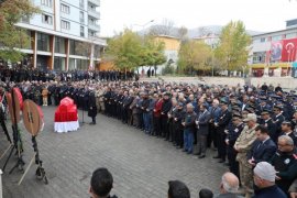 Şehit Polis Memuru, Memleketi Bitlis'te Son Yolculuğuna Uğurlandı