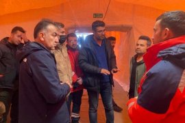 Bitlis İl Sağlık Müdürlüğü UMKE Ekipleri Adıyaman’da Sağlık Hizmeti Veriyor