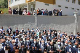 Bitlis'te Hacı Sevgül Kiler Camii ve Kur'an Kursu Açılışı Yapıldı