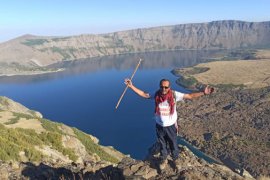 Nemrut Kalderası Çanağı Yürüyüşü Düzenlendi