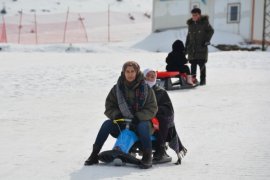 Kadınlara Yönelik Kayak Etkinliği Düzenlendi