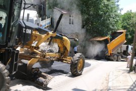 Bitlis Belediyesi Sıcak Asfalt Çalışmaları Devam Ediyor