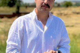 Bitlisli Girişimciden Ahlat İsimli Koku: Tarihi Ve Kültürel Miras Şişeye Taşındı
