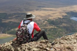 Nemrut Kalderası’nda Çanak Yürüyüşü Düzenlendi