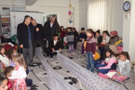 Bitlis İHH, Tatvan’da yetim karne şenliği düzenledi