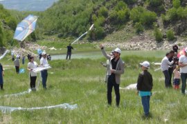 Nemrut Kalderası’nda ‘Uçurtma Şenliği’ Düzenlendi